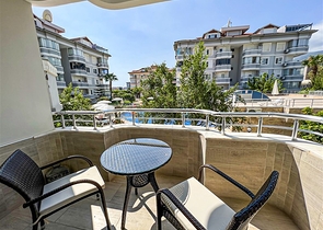 شقة مفروشة 2 + 1 في منطقة أوبا