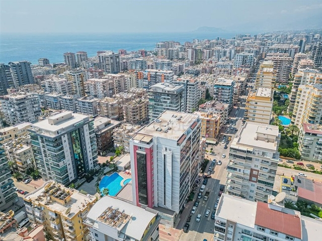 شقة فسيحة 1 + 1 في منطقة محمودلار 