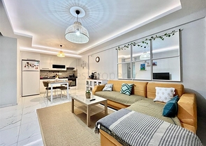 شقة فسيحة 1 + 1 في منطقة محمودلار 