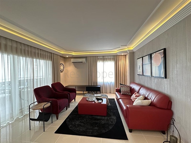 شقة 2 + 1 مع تصريح إقامة في منطقة أوبا