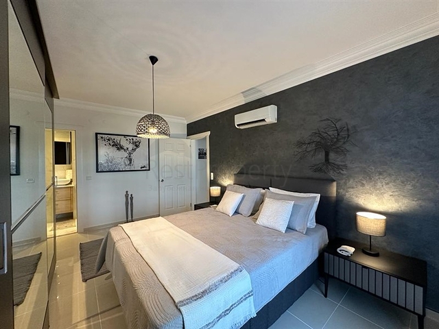 شقة 2 + 1 مع تصريح إقامة في منطقة أوبا