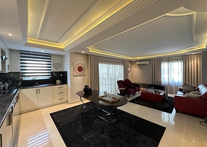 شقة 2 + 1 مع تصريح إقامة في منطقة أوبا