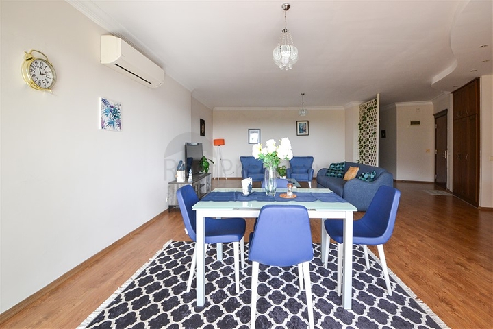 شقة 2 + 1 على ضفاف نهر ديمتشاي