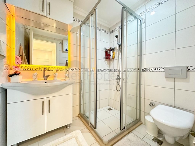 شقة فسيحة 2 + 1 في منطقة محمودلار