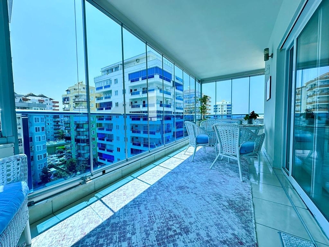 شقة فسيحة 2 + 1 في منطقة محمودلار