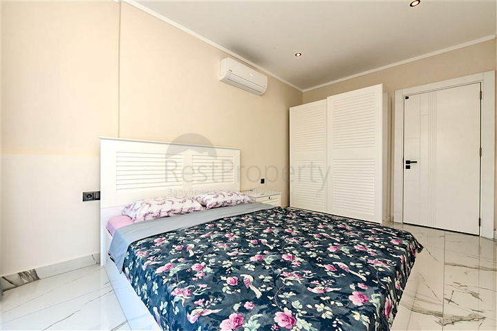 شقة 1+1 للايجار في مجمع جديد في منطقة كارجيجاك