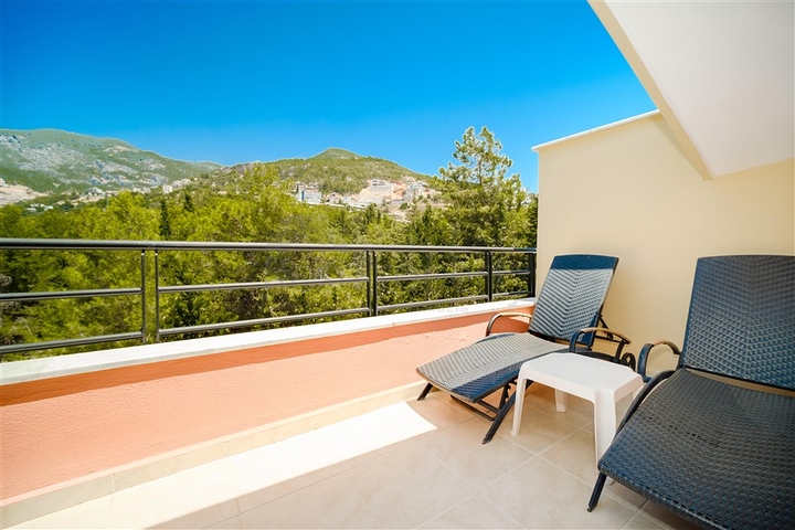 2 + 1 بنتهاوس مطلة على البحر