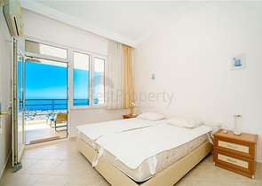 2 + 1 بنتهاوس مطلة على البحر