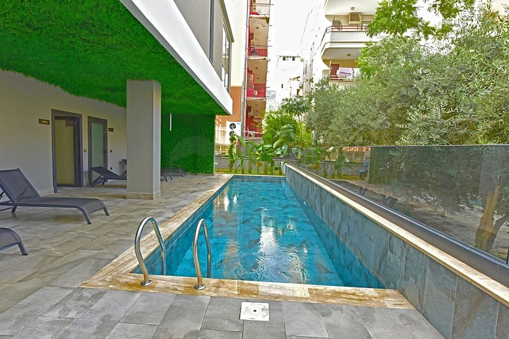 شقة 2+1 في قلب ألانيا في منطقة كليوباترا