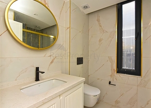 شقة 2+1 في قلب ألانيا في منطقة كليوباترا