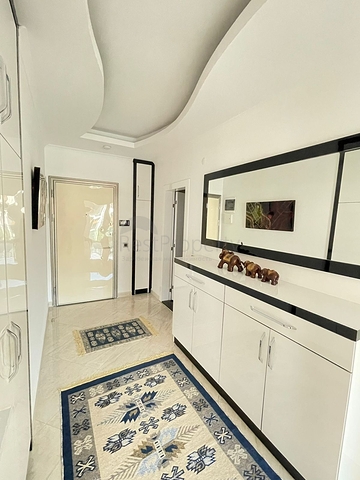 شقة مفروشة 2 + 1 في منطقة أوبا