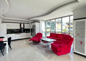 شقة مفروشة 2 + 1 في منطقة أوبا