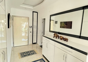 شقة مفروشة 2 + 1 في منطقة أوبا