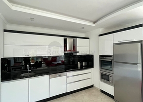 شقة مفروشة 2 + 1 في منطقة أوبا