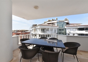 شقة 3 + 1 مع تصريح إقامة في منطقة توسمور