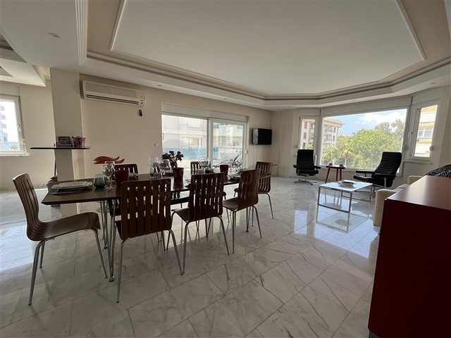 شقة 3+1 في منطقة توسمور 50 متر من البحر.