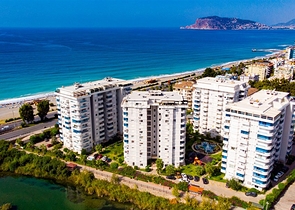 شقة 3+1 في منطقة توسمور 50 متر من البحر.