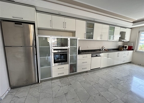 شقة 3+1 في منطقة توسمور 50 متر من البحر.