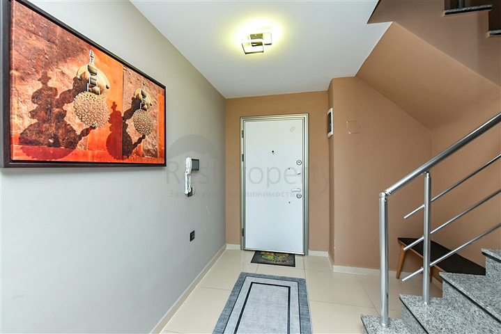 بنتهاوس مفروش 2+1 على بعد 200 متر فقط من البحر