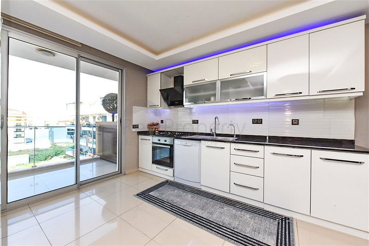 بنتهاوس مفروش 2+1 على بعد 200 متر فقط من البحر