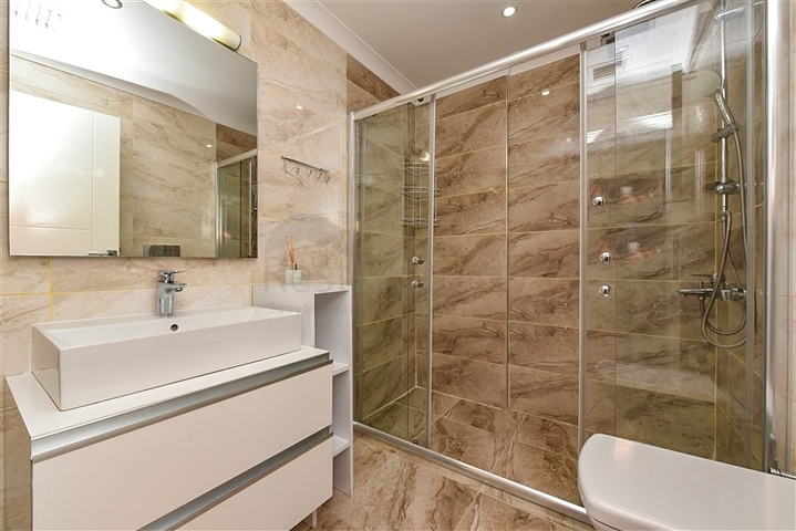 بنتهاوس مفروش 2+1 على بعد 200 متر فقط من البحر