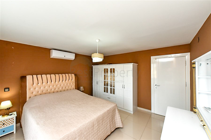 بنتهاوس مفروش 2+1 على بعد 200 متر فقط من البحر