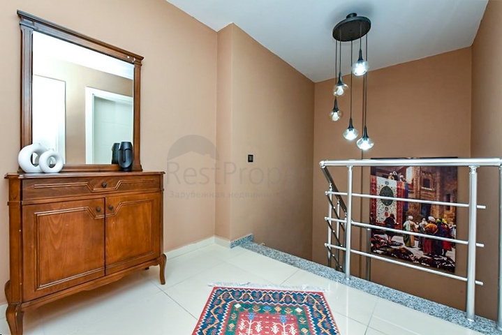 بنتهاوس مفروش 2+1 على بعد 200 متر فقط من البحر