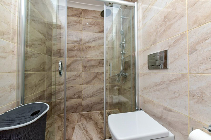 شقة مفروشة 2 + 1 في منطقة كيستل