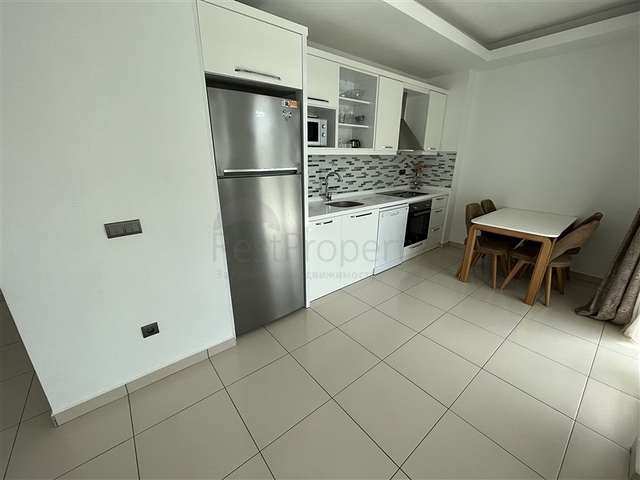 شقة فسيحة 2 + 1 على مسافة قريبة من البحر