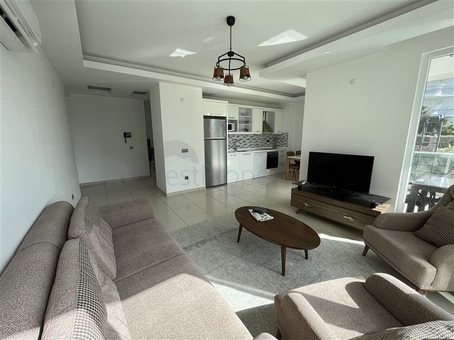 شقة فسيحة 2 + 1 على مسافة قريبة من البحر