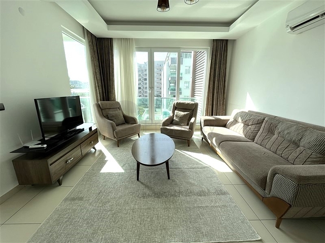 شقة فسيحة 2 + 1 على مسافة قريبة من البحر