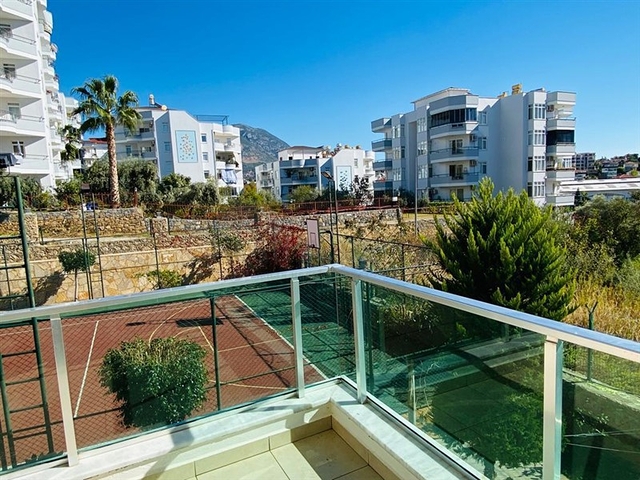 شقة فسيحة 2 + 1 على مسافة قريبة من البحر