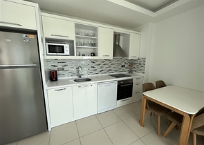 شقة فسيحة 2 + 1 على مسافة قريبة من البحر