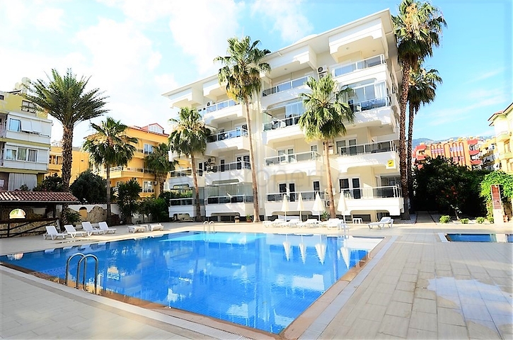 1 + 1 شقة 300 متر من شاطئ كليوباترا.