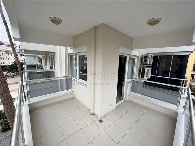 1 + 1 شقة 300 متر من شاطئ كليوباترا.