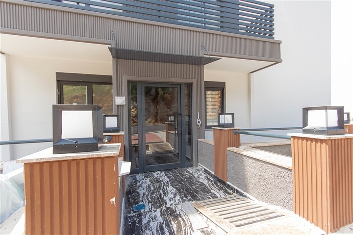 شقة مفروشة 1 + 1 على شاطئ كليوباترا