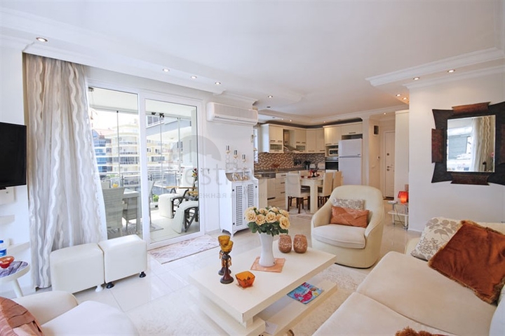 شقة فسيحة 2 + 1 في منطقة محمودلار 