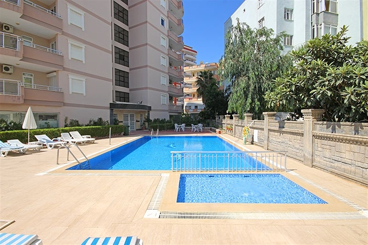 شقة فسيحة 2 + 1 في منطقة محمودلار 