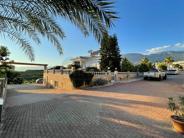 2 + 1 فيلا مع الأثاث والأجهزة المنزلية فقط 900 متر من البحر الأبيض المتوسط