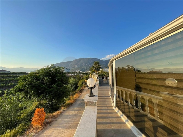 2 + 1 فيلا مع الأثاث والأجهزة المنزلية فقط 900 متر من البحر الأبيض المتوسط