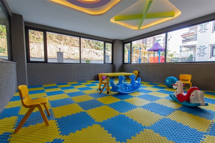 شقة 1 + 1 على بعد 500 متر من البحر في منطقة محمودلار