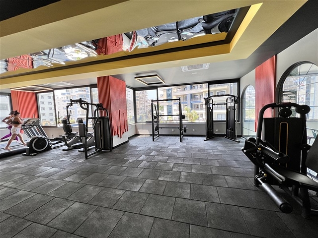 شقة 1+1 مطلة على الجبل في مجمع حديث