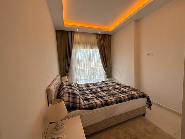 شقة 1+1 مطلة على الجبل في مجمع حديث