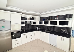 بنتهاوس 5+1 في وسط منطقة ألانيا أوبا