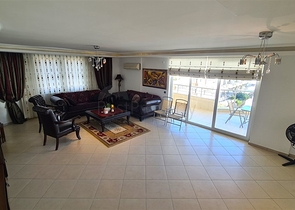 بنتهاوس 5+1 في وسط منطقة ألانيا أوبا