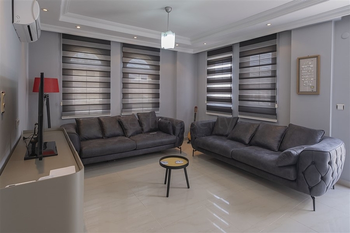 شقة مريحة 2 + 1 في منطقة كوناكلي 