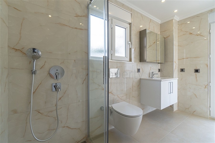 فيلا 4+1 في منطقة كارجيجاك