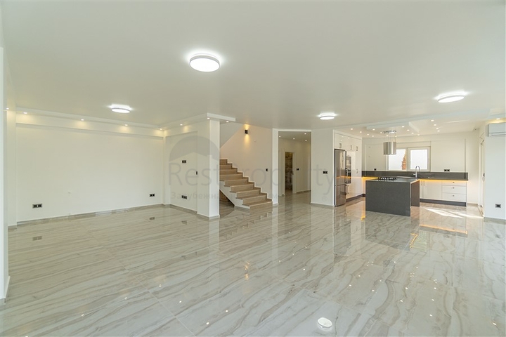 فيلا 4+1 في منطقة كارجيجاك