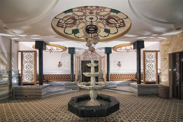 بنتهاوس واسع 4+1 في مجمع سكني شهير في منطقة جيكجيلي