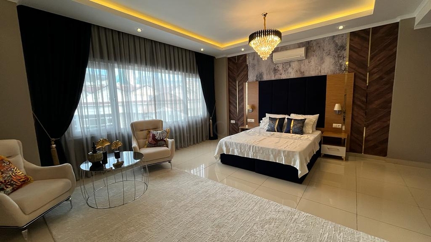 بنتهاوس واسع 4+1 في مجمع سكني شهير في منطقة جيكجيلي